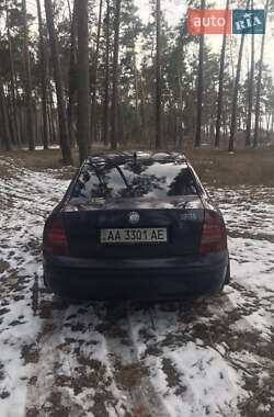 Ліфтбек Skoda Superb 2003 в Києві