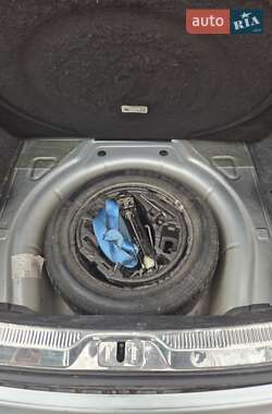 Лифтбек Skoda Superb 2012 в 