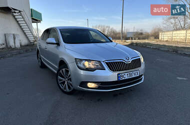 Ліфтбек Skoda Superb 2013 в Червонограді