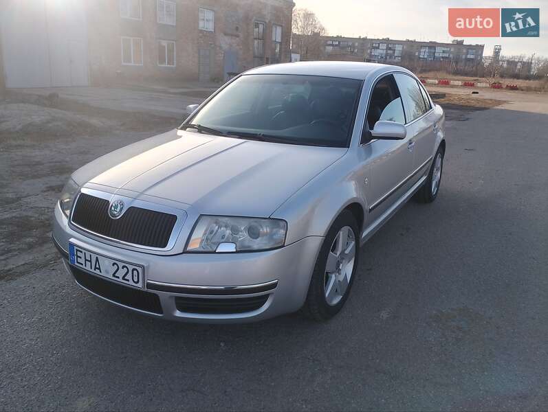 Ліфтбек Skoda Superb 2003 в 