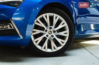 Універсал Skoda Superb 2020 в 