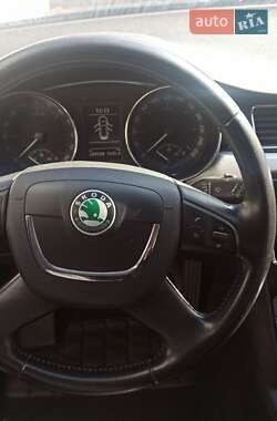 Универсал Skoda Superb 2012 в 