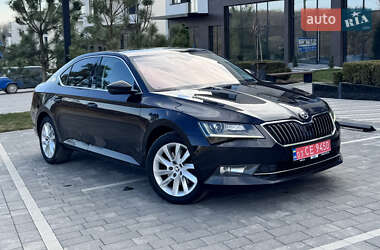 Ліфтбек Skoda Superb 2018 в Ужгороді