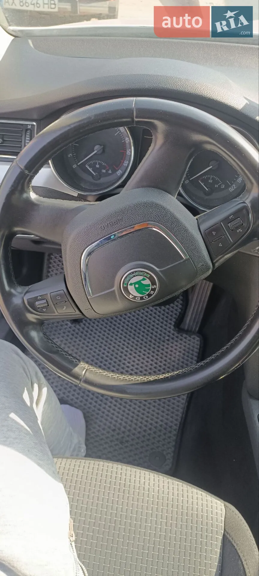 2010 Skoda Superb - мініатюра 10