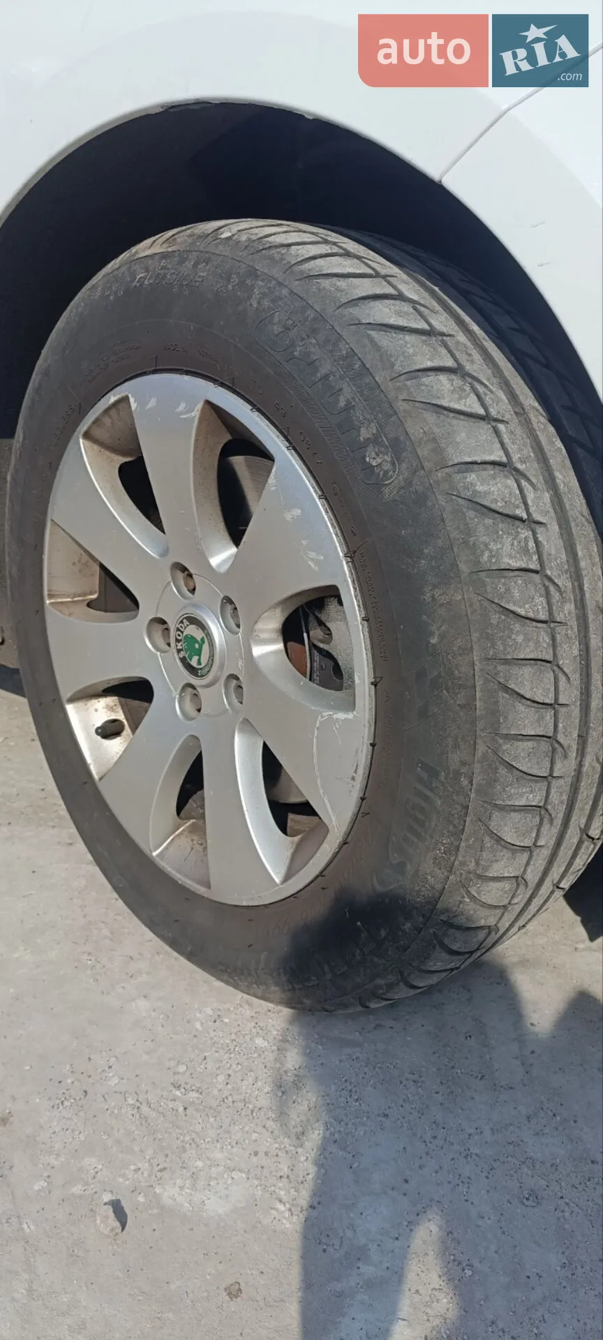 2010 Skoda Superb - мініатюра 17