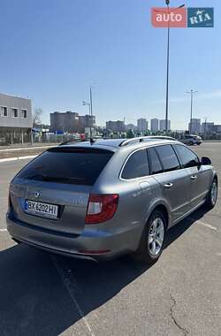 Универсал Skoda Superb 2012 в 
