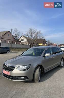 Універсал Skoda Superb 2015 в Житомирі