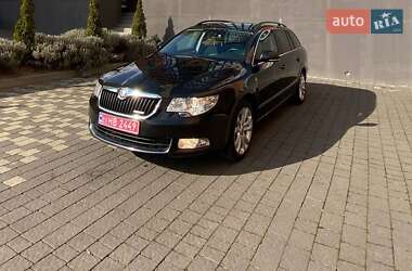 Універсал Skoda Superb 2013 в Івано-Франківську