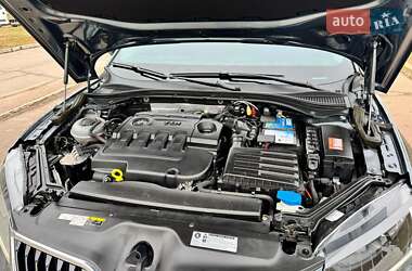 Універсал Skoda Superb 2018 в 