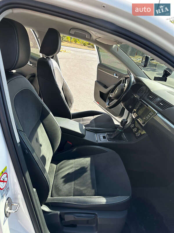 Лифтбек Skoda Superb 2019 в Запорожье