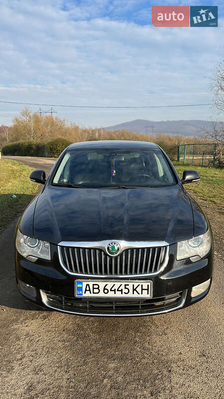 Лифтбек Skoda Superb 2011 в Мукачево