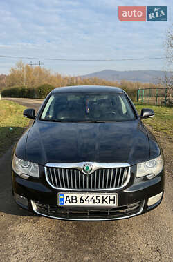 Лифтбек Skoda Superb 2011 в 