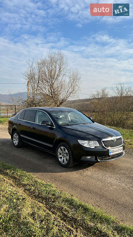Лифтбек Skoda Superb 2011 в Мукачево