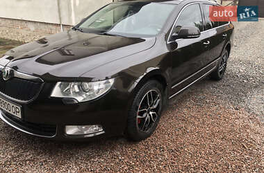Універсал Skoda Superb 2013 в 