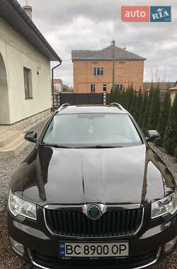 Універсал Skoda Superb 2013 в 