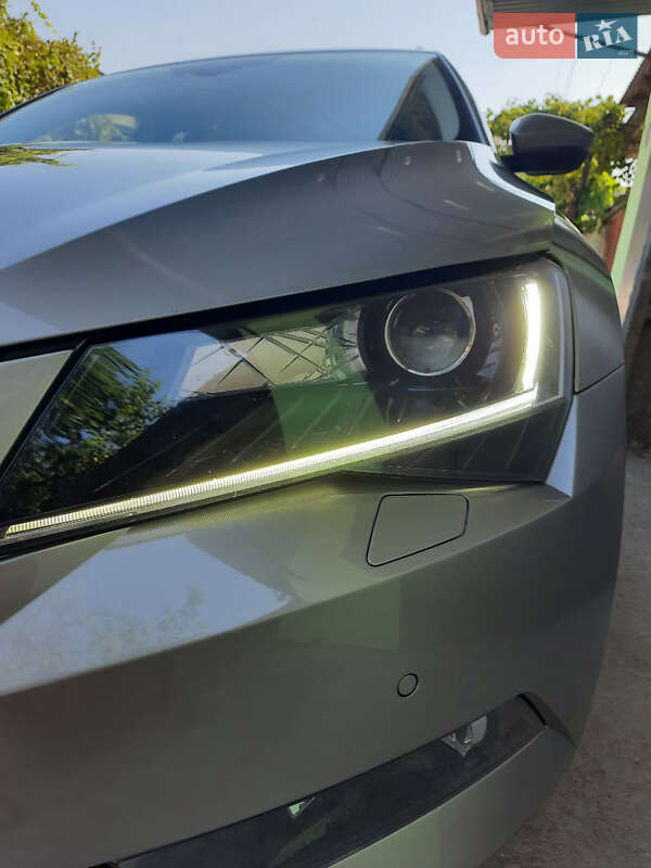 Универсал Skoda Superb 2015 в Киеве фото 3 Универсал Skoda Superb 2015 в Киеве