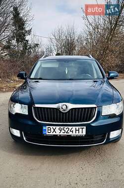 Універсал Skoda Superb 2012 в Хмельницькому