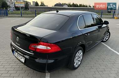 Лифтбек Skoda Superb 2011 в Червонограде