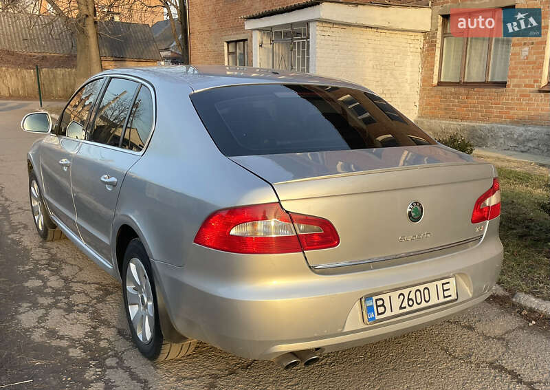 Лифтбек Skoda Superb 2012 в Миргороде