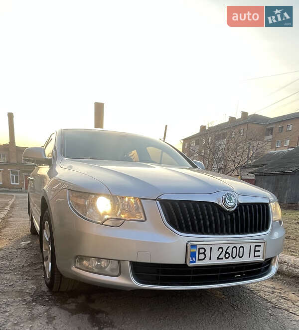 Лифтбек Skoda Superb 2012 в Миргороде