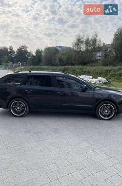 Универсал Skoda Superb 2012 в 