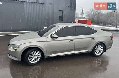 Лифтбек Skoda Superb 2016 в Самборе