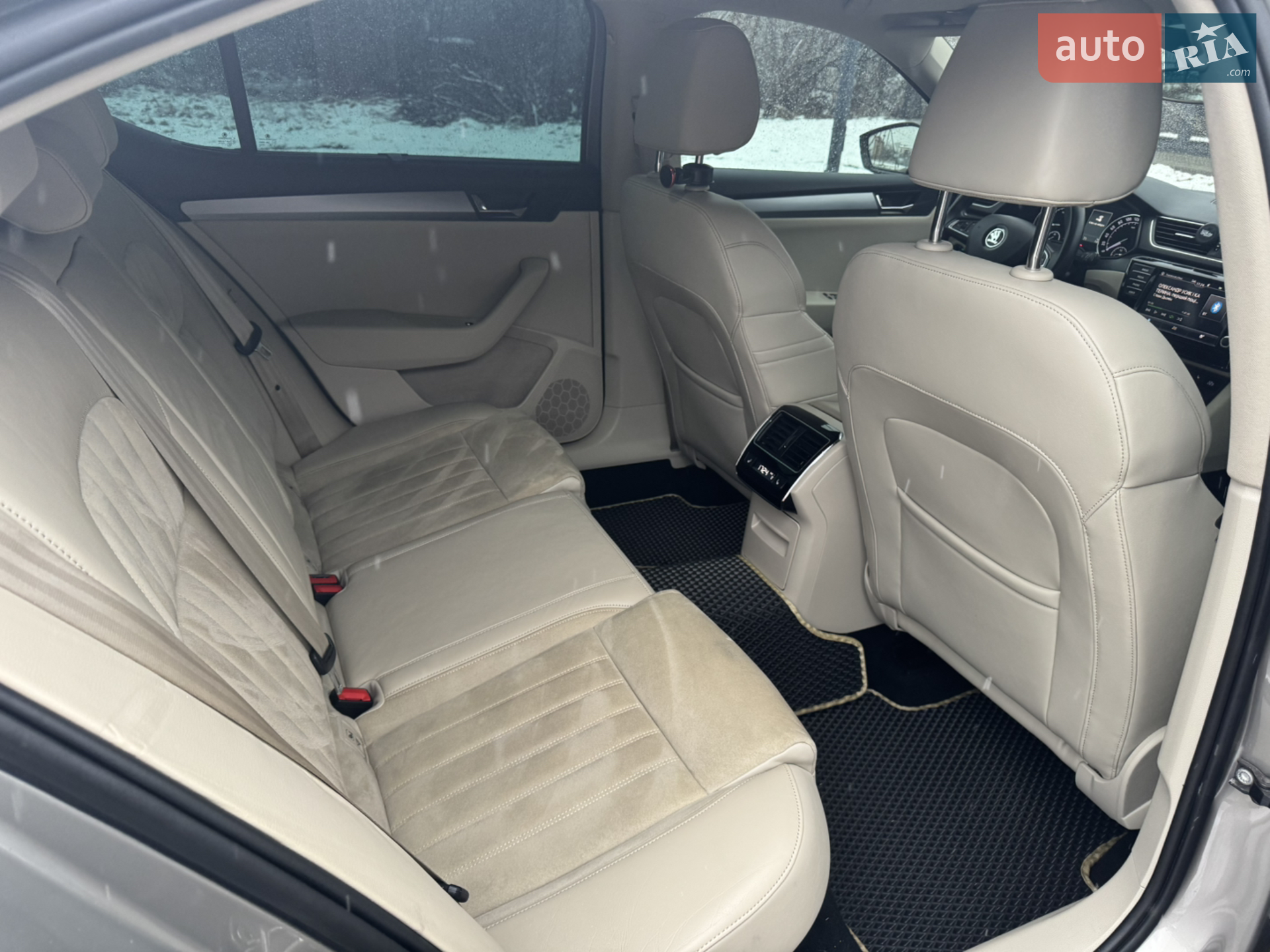 2016 Skoda Superb - мініатюра 21