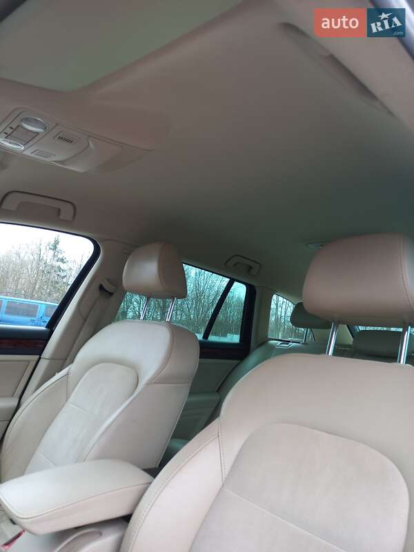 Универсал Skoda Superb 2010 в Шумске