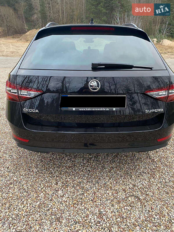 Универсал Skoda Superb 2016 в Квасилове