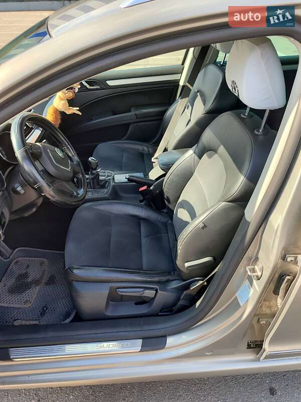 Универсал Skoda Superb 2012 в Запорожье фото 13 Универсал Skoda Superb 2012 в Запорожье