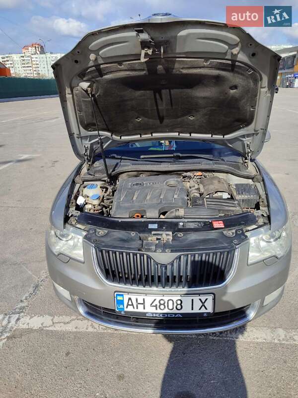 Универсал Skoda Superb 2012 в Запорожье фото 14 Универсал Skoda Superb 2012 в Запорожье