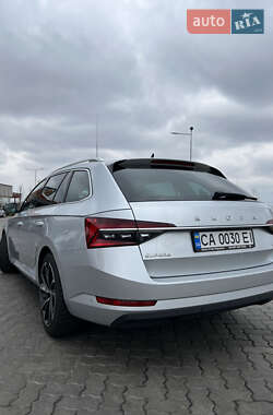 Универсал Skoda Superb 2020 в 