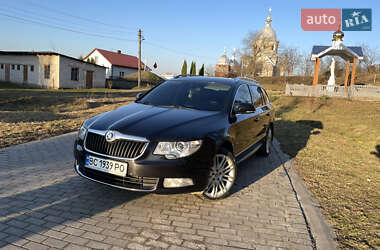 Универсал Skoda Superb 2011 в 