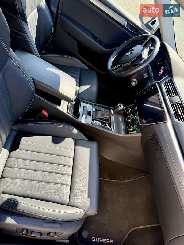 Універсал Skoda Superb 2020 в Хмельницькому