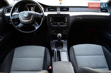 Универсал Skoda Superb 2012 в 