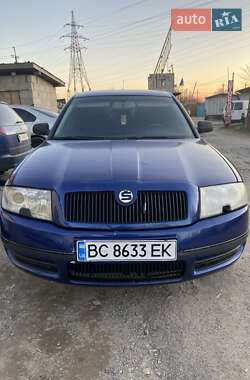 Лифтбек Skoda Superb 2003 в 