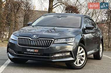 Ліфтбек Skoda Superb 2020 в 
