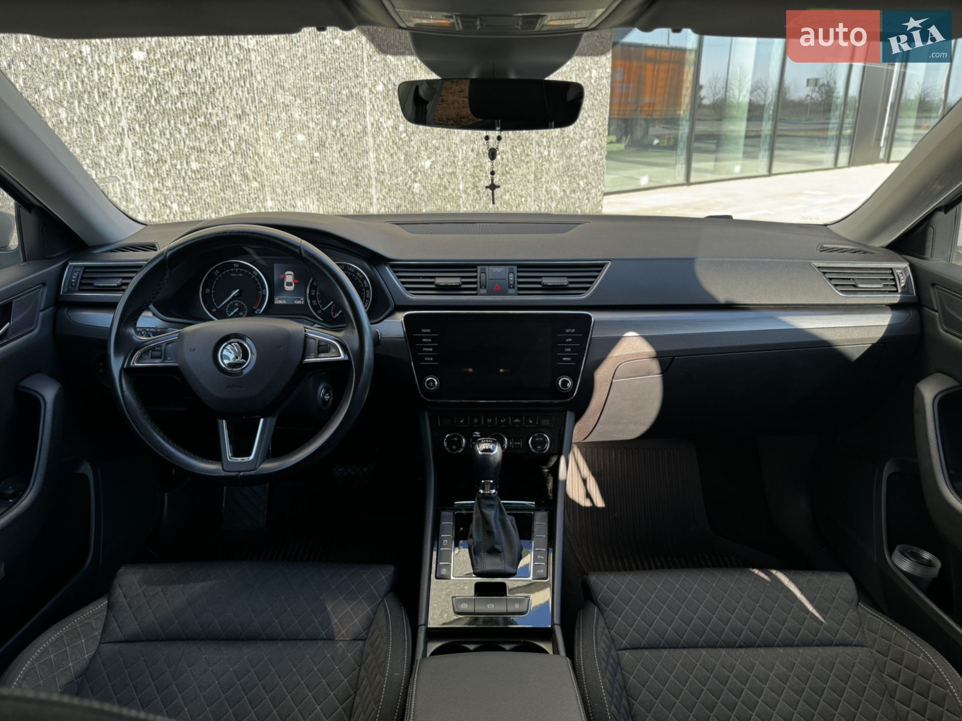 2019 Skoda Superb - мініатюра 10