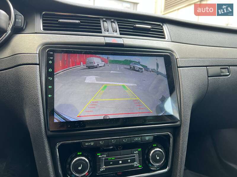Универсал Skoda Superb 2014 в Киеве