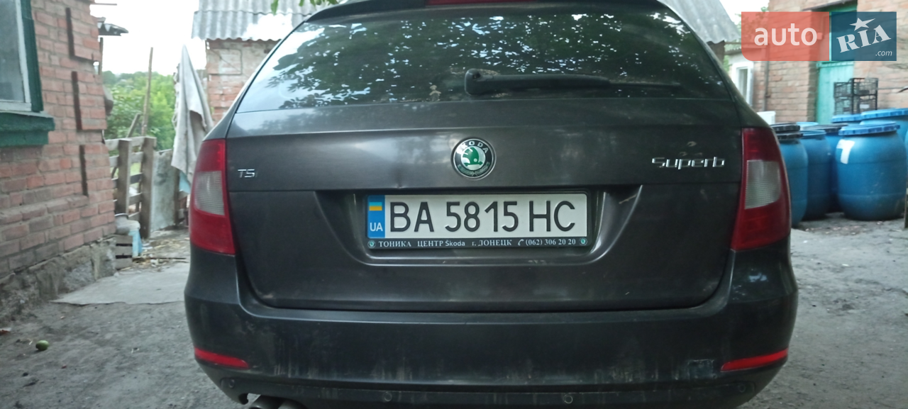 2010 Skoda Superb - мініатюра 19