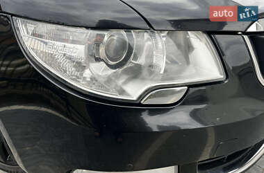 Універсал Skoda Superb 2011 в 