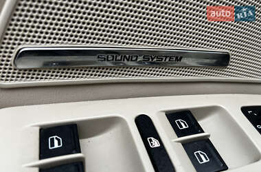 Універсал Skoda Superb 2011 в 