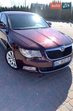 Лифтбек Skoda Superb 2008 в 