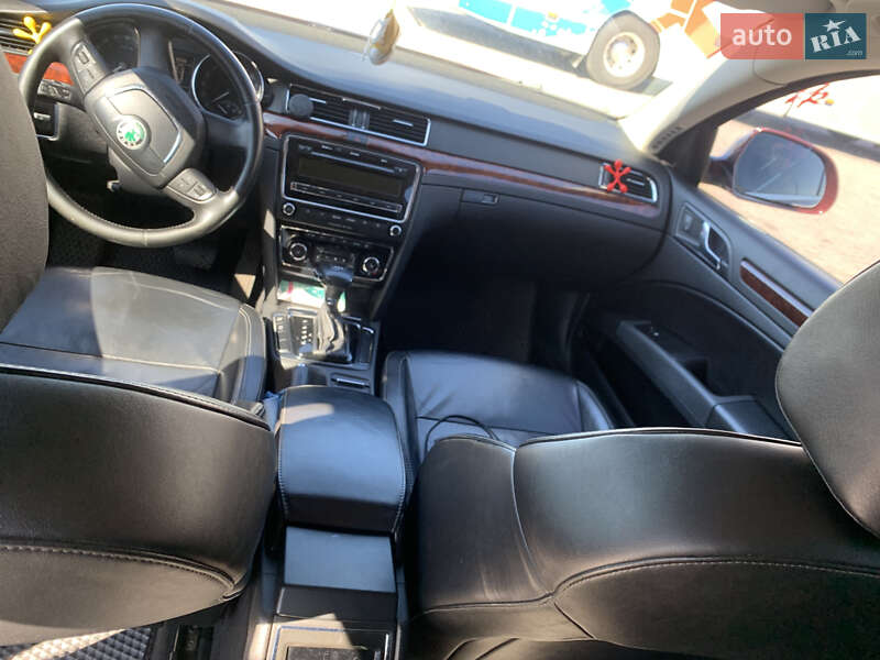 Лифтбек Skoda Superb 2008 в Львове