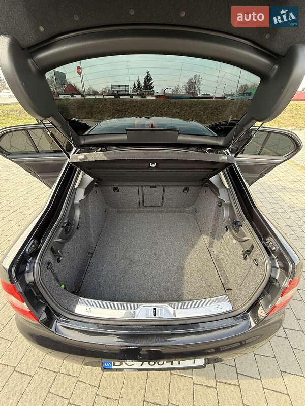 Лифтбек Skoda Superb 2013 в Стрые