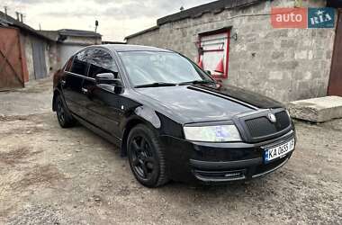 Лифтбек Skoda Superb 2005 в 