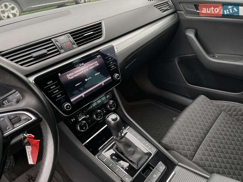 Універсал Skoda Superb 2018 в Києві