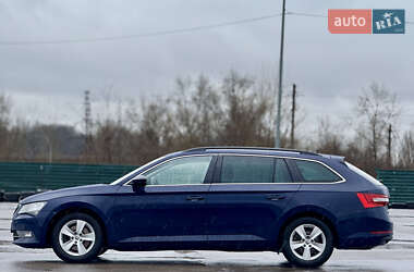 Универсал Skoda Superb 2016 в Киеве
