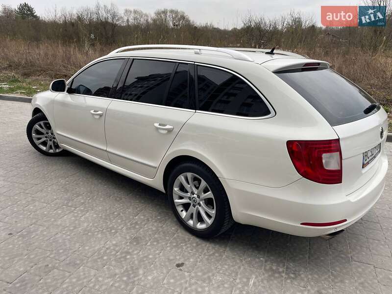 Универсал Skoda Superb 2010 в Львове