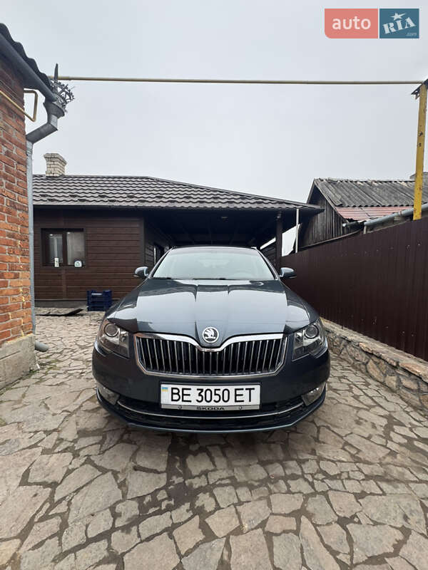 Лифтбек Skoda Superb 2013 в Первомайске